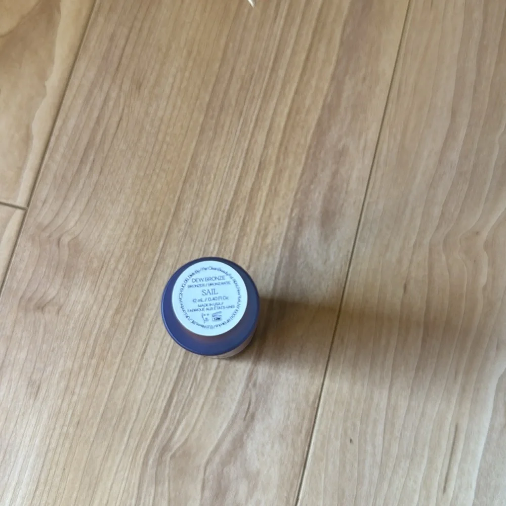 Saie dew bronzer in sail